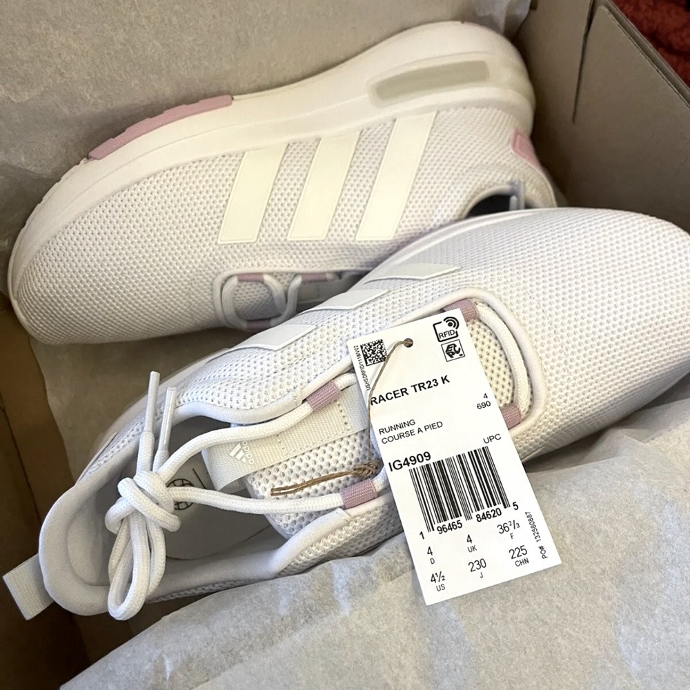 NEW ADIDAS RACER TR23 K 4 Dash White Lilac Running Sneaker Youth 4.5 GIRLS